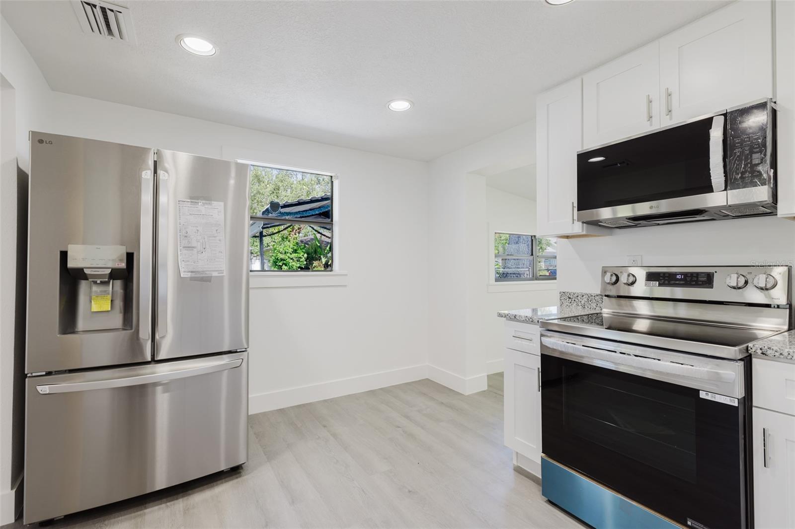 Image 9 of 32 For 7516 Obrien Street