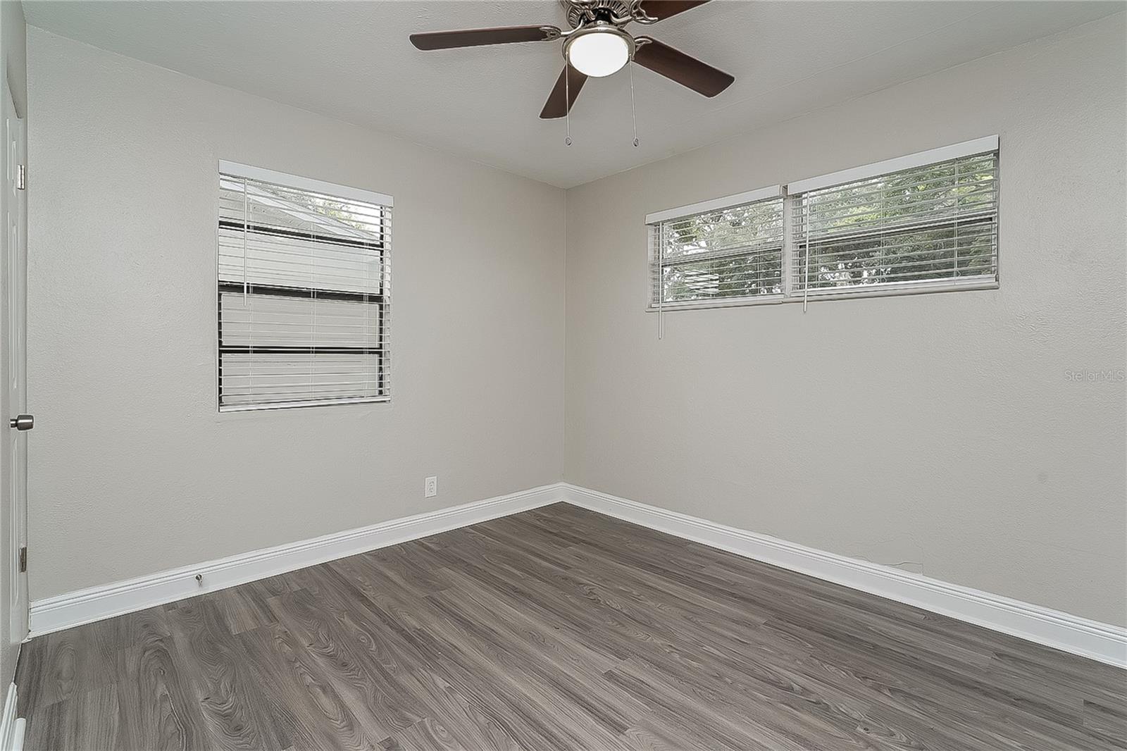 Image 10 of 16 For 4423 73rd Street N