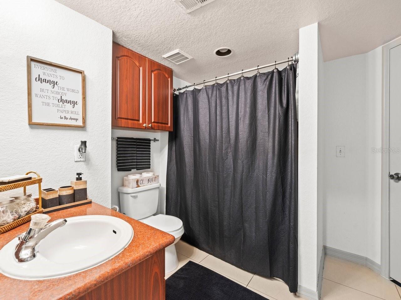 Image 25 of 36 For 12912 Arbor Isle Drive 202