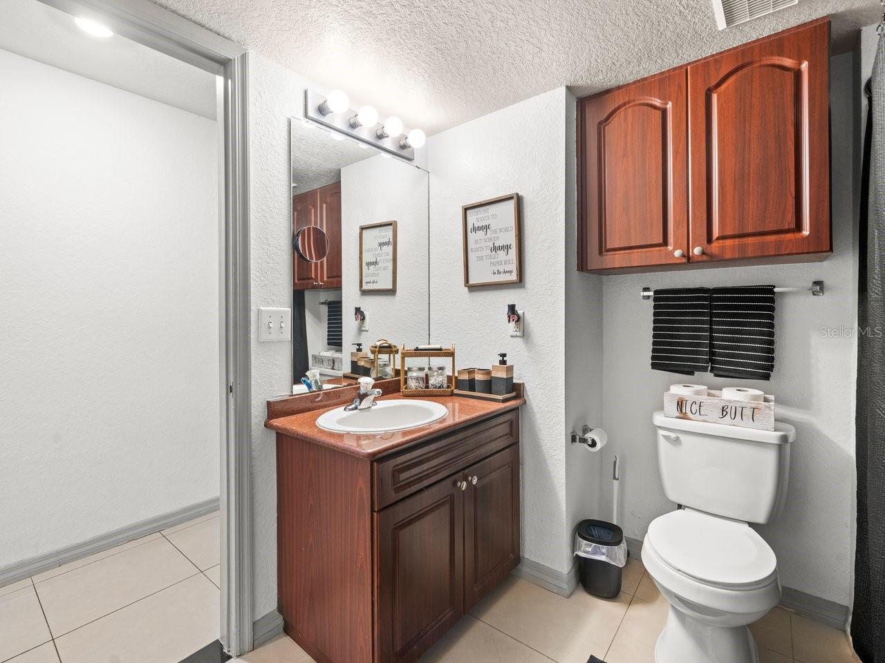 Image 26 of 36 For 12912 Arbor Isle Drive 202