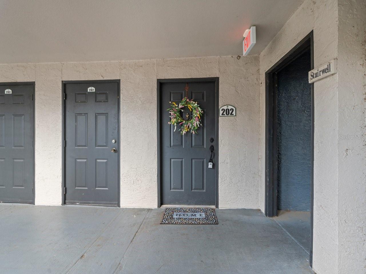 Image 3 of 36 For 12912 Arbor Isle Drive 202