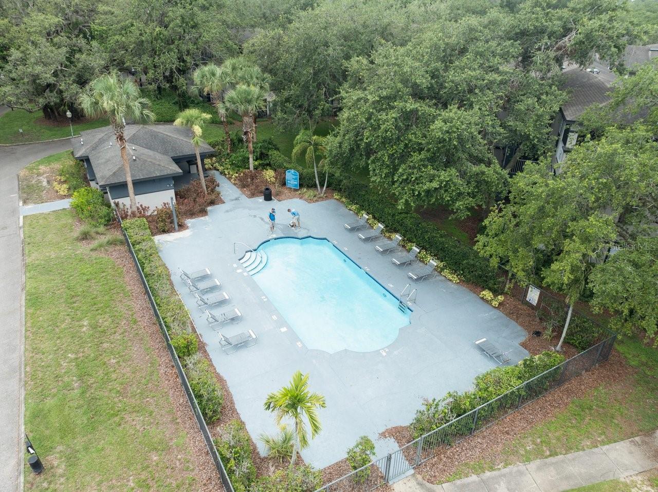 Image 34 of 36 For 12912 Arbor Isle Drive 202