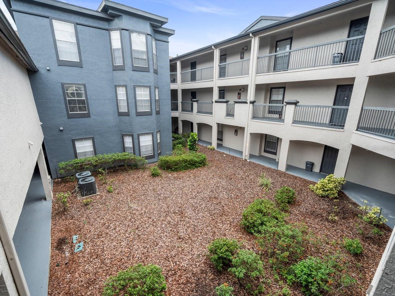 Image 36 of 36 For 12912 Arbor Isle Drive 202