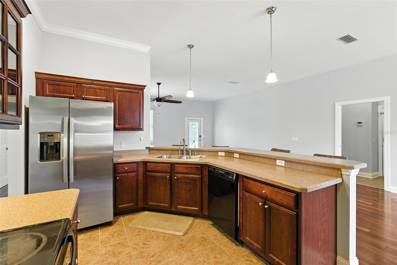 Image 11 of 32 For 16609 166th Drive