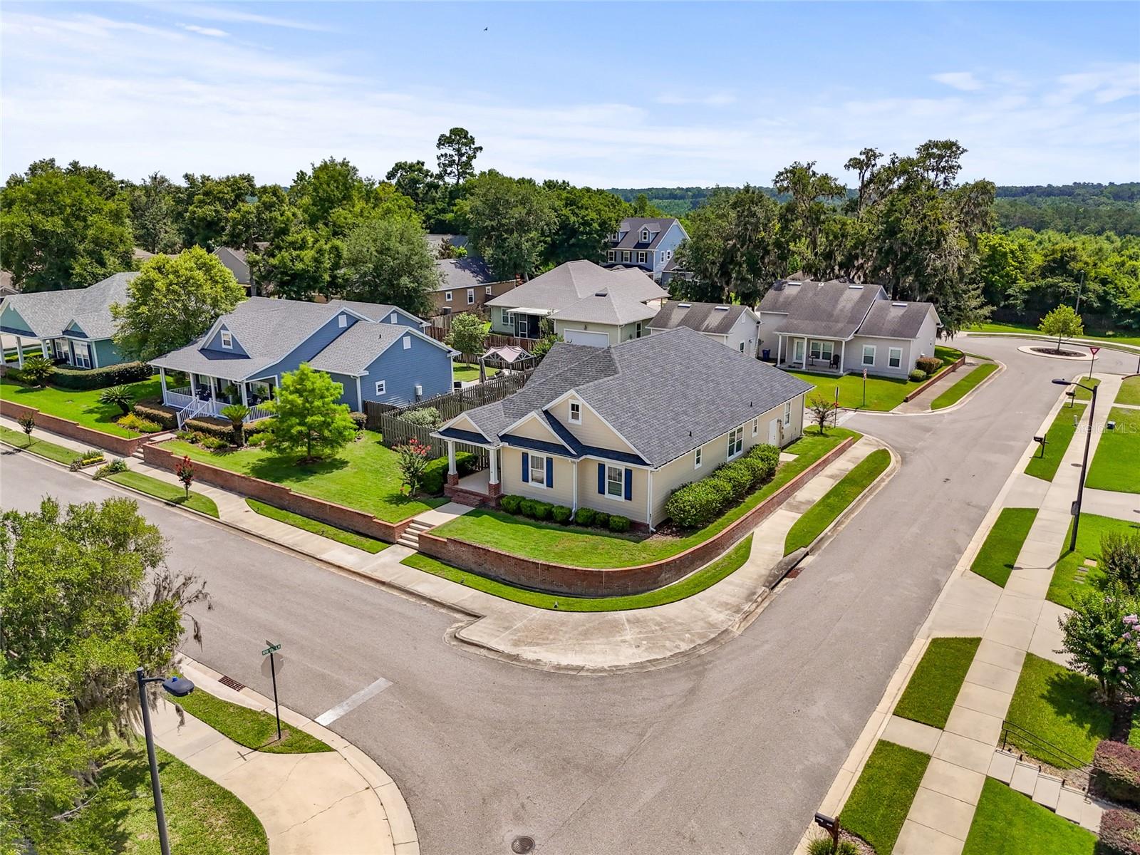 Image 29 of 32 For 16609 166th Drive