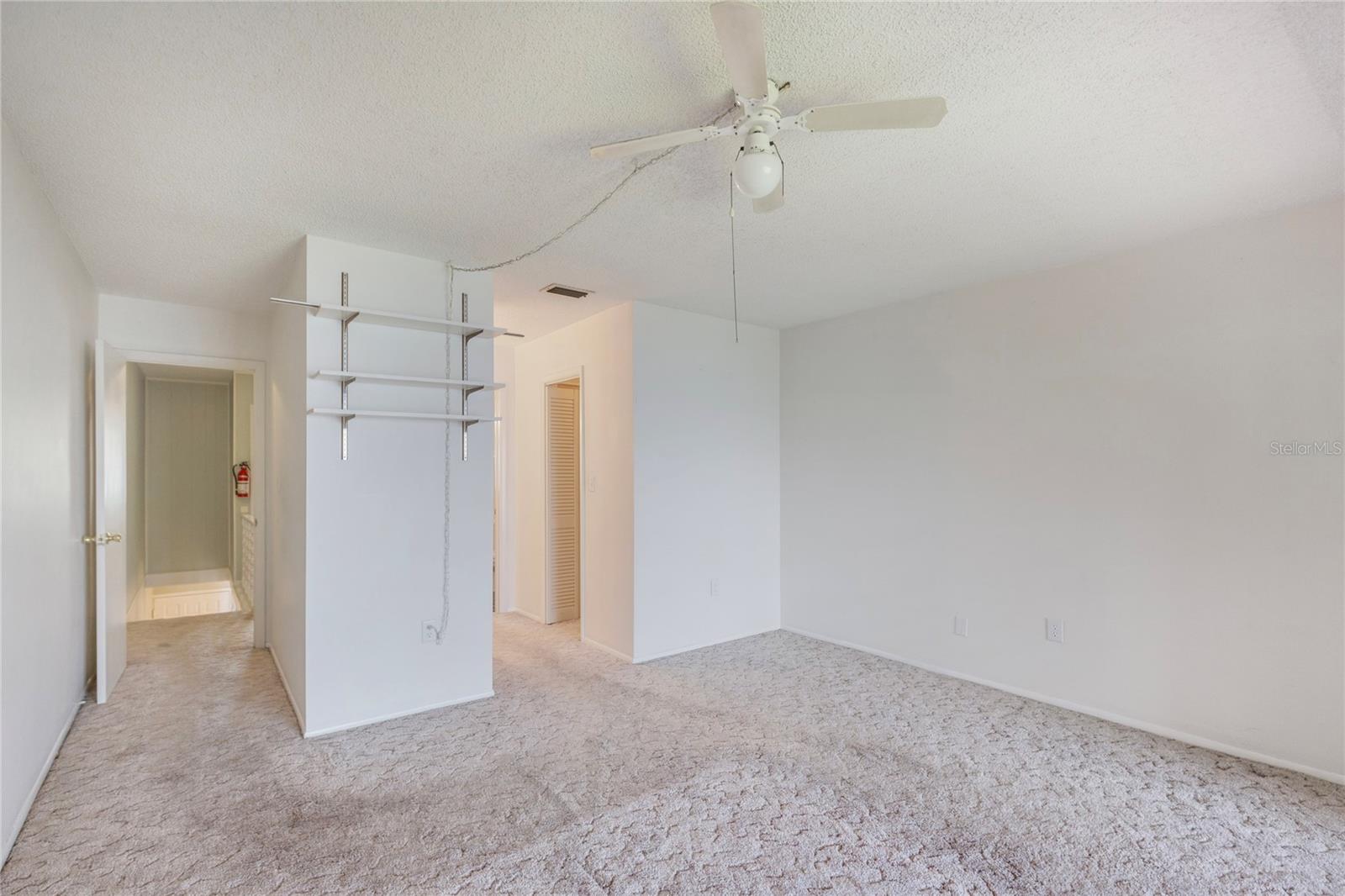 Image 24 of 59 For 2980 Haines Bayshore Road 105
