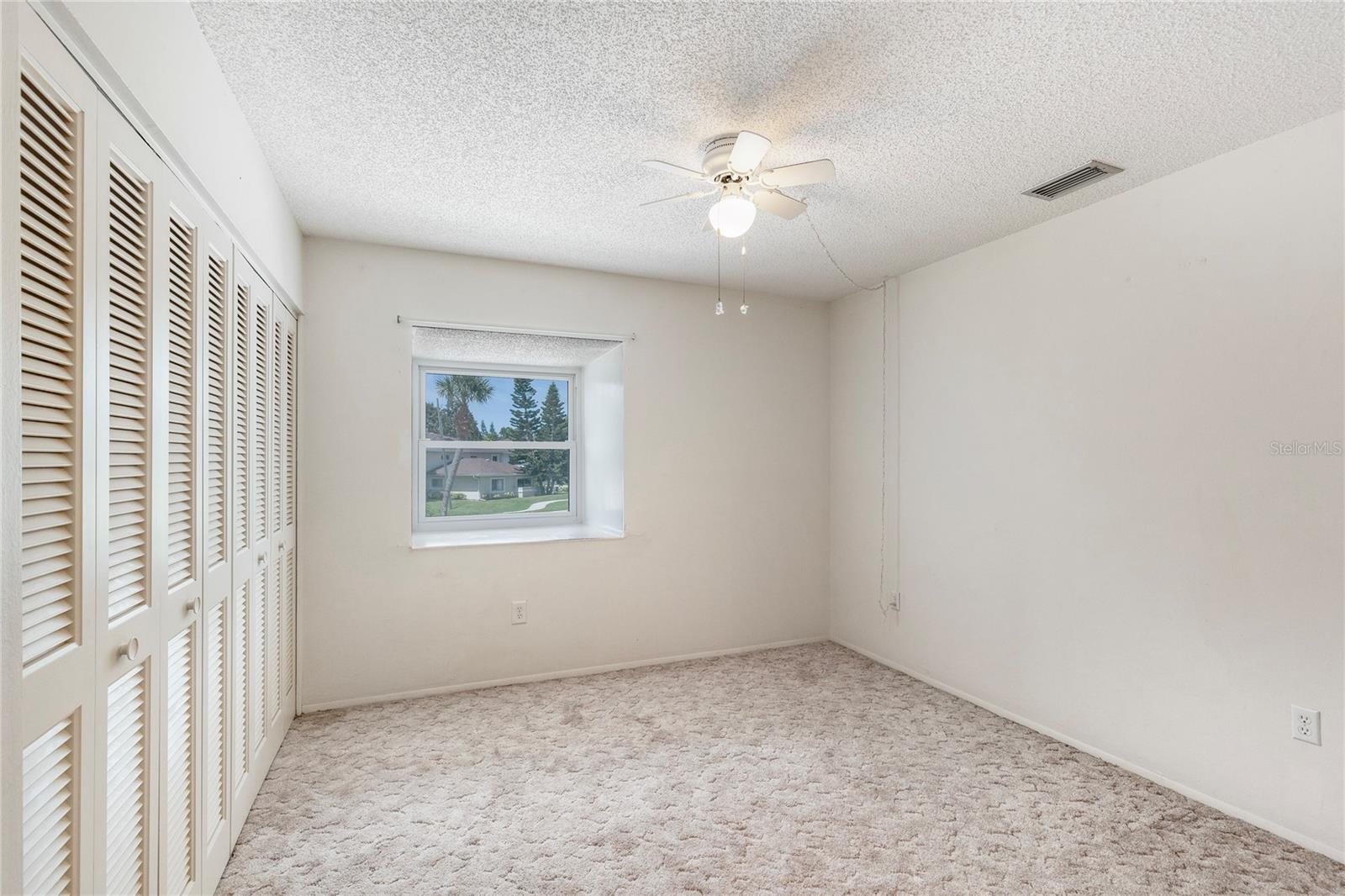 Image 28 of 59 For 2980 Haines Bayshore Road 105