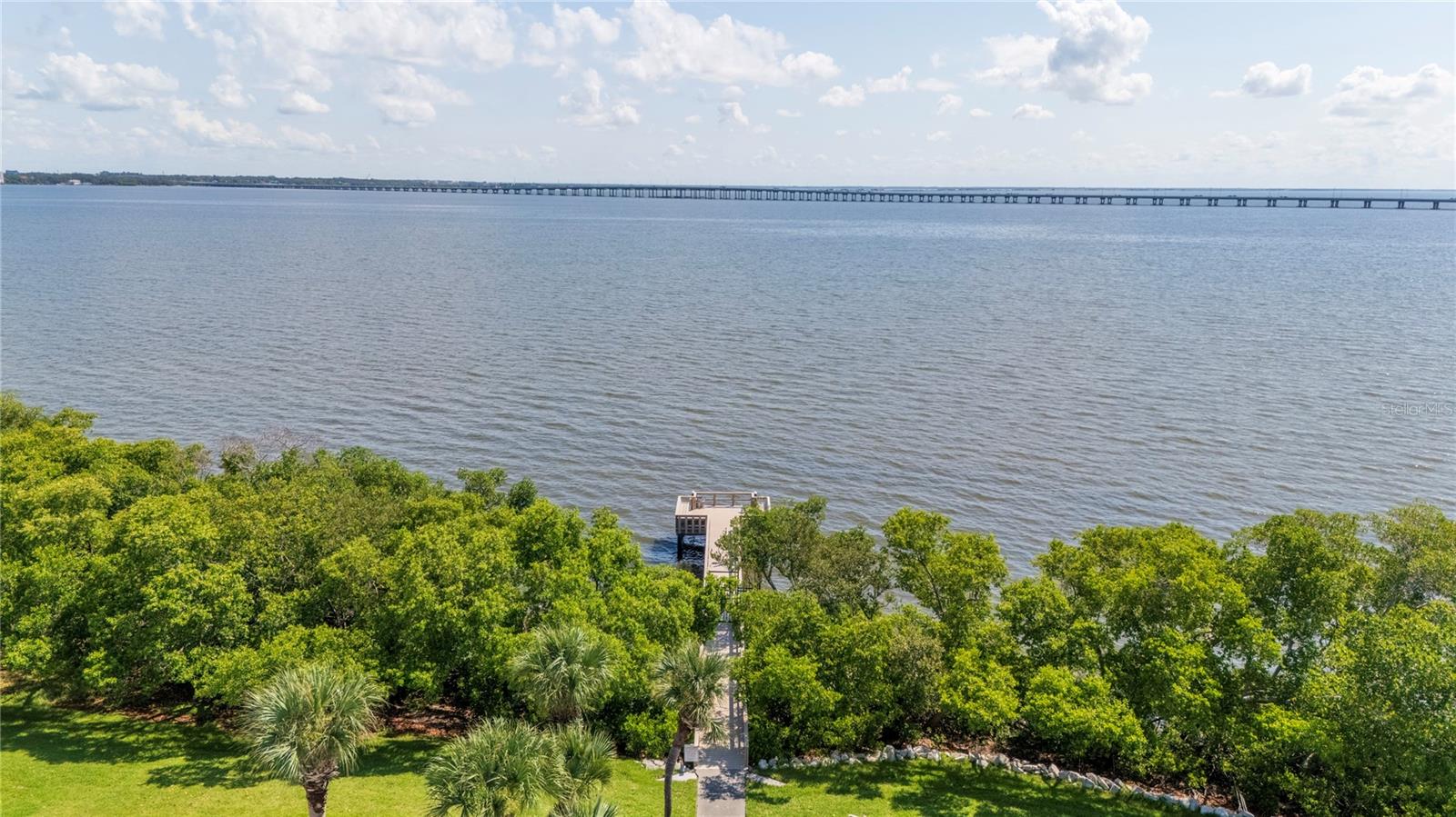 Image 50 of 59 For 2980 Haines Bayshore Road 105