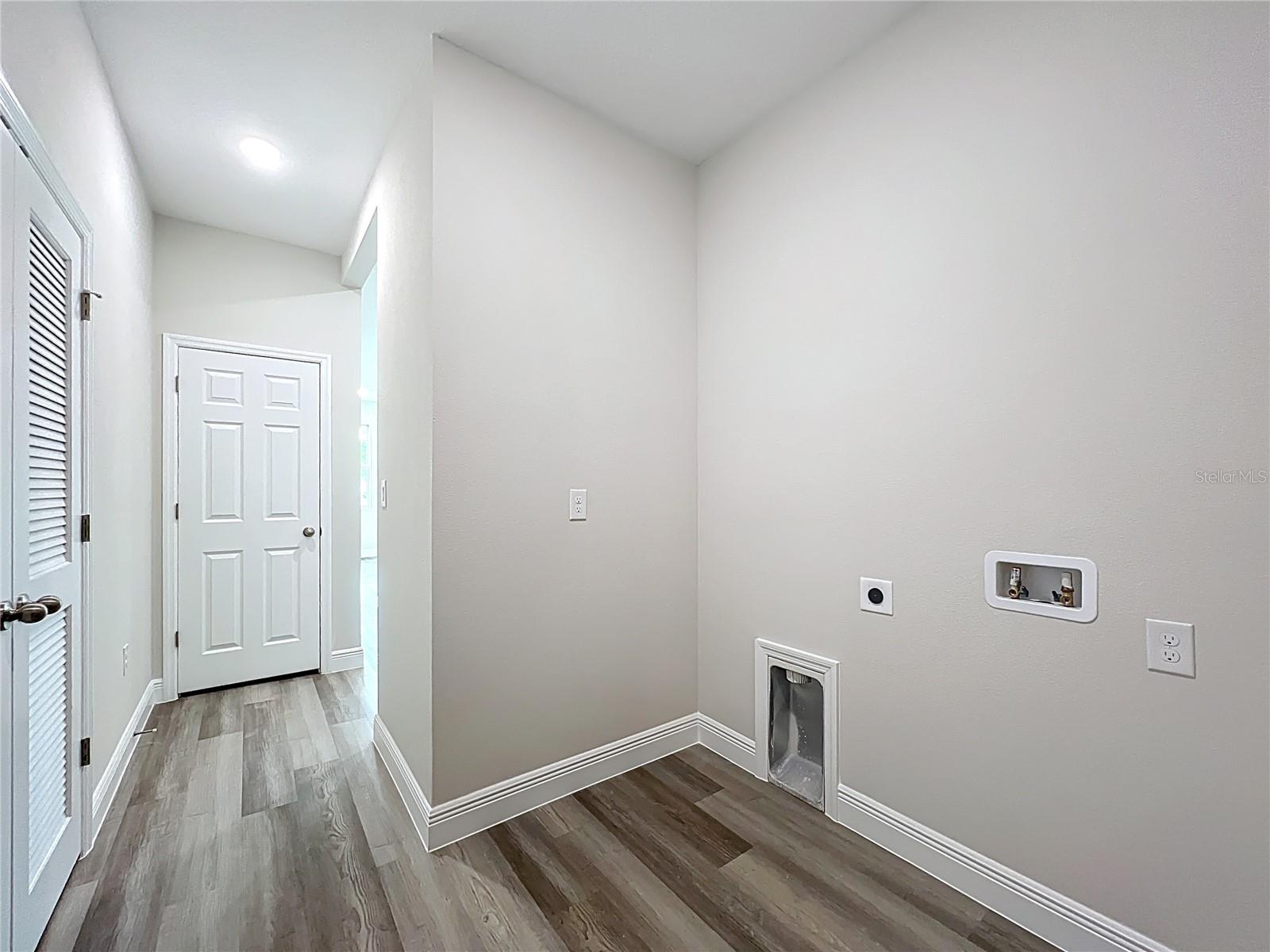 Image 54 of 56 For 2204 Biscayne Drive