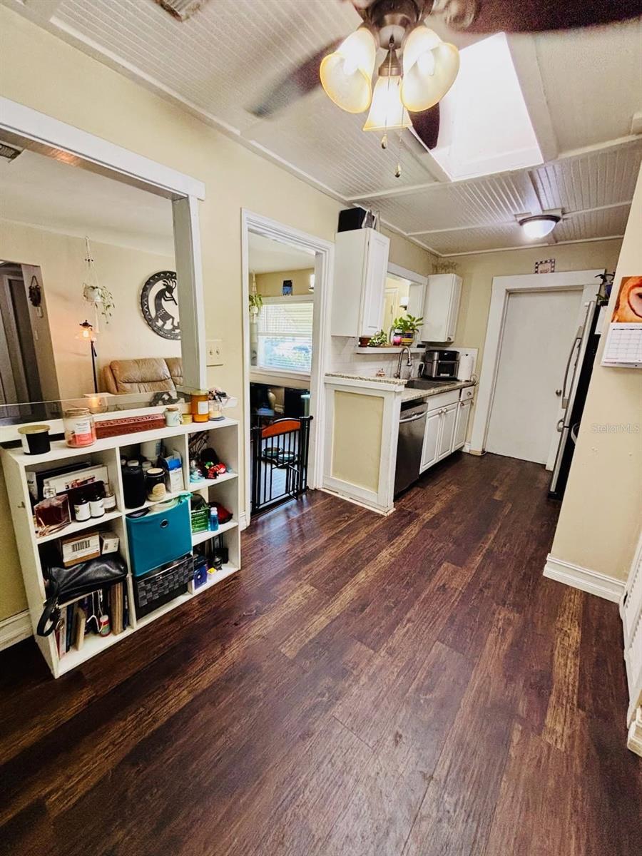 Image 15 of 31 For 3135 33rd Avenue N