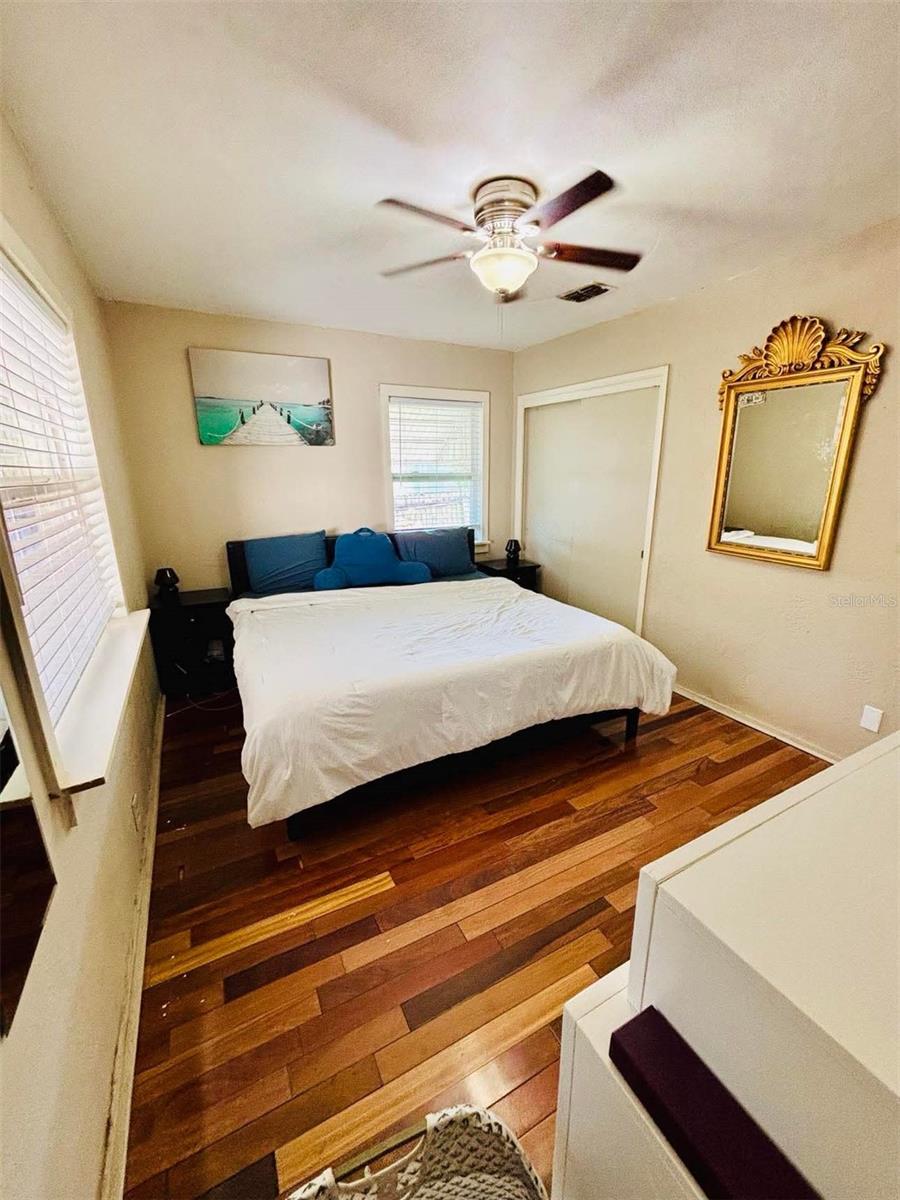 Image 2 of 31 For 3135 33rd Avenue N