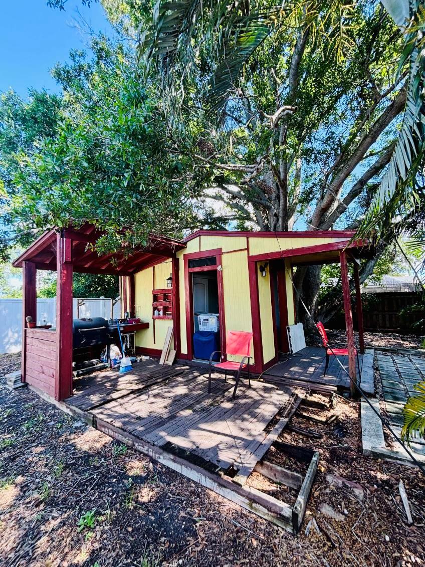 Image 28 of 31 For 3135 33rd Avenue N