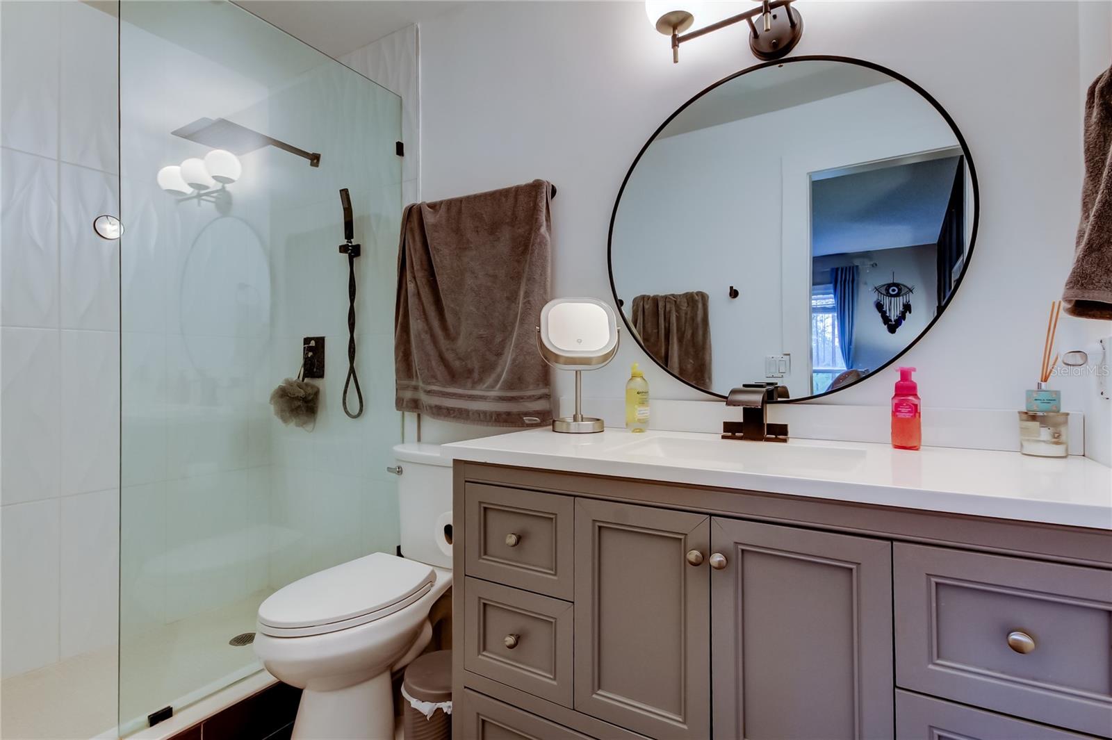 Image 12 of 55 For 9481 Highland Oak Drive 1308