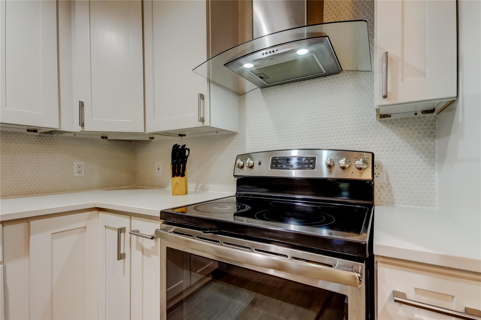 Image 22 of 55 For 9481 Highland Oak Drive 1308