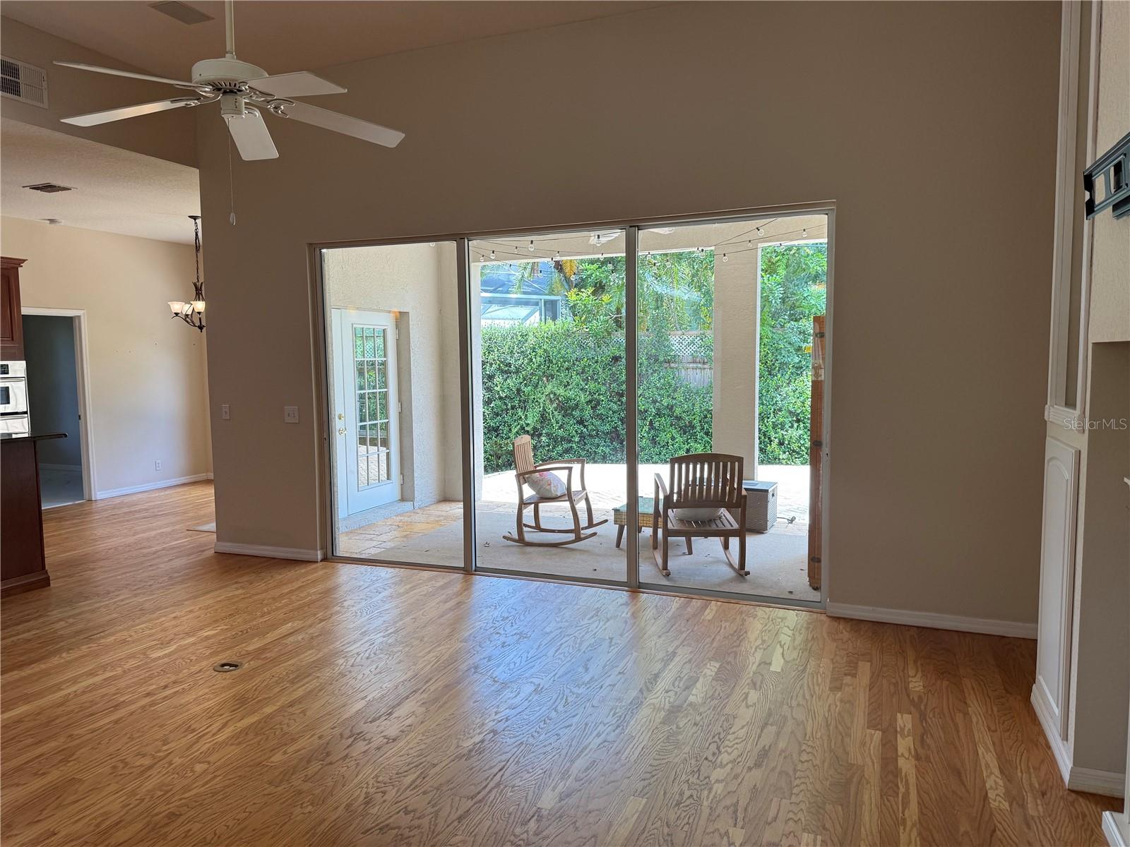 Image 6 of 31 For 2270 Barbara Drive