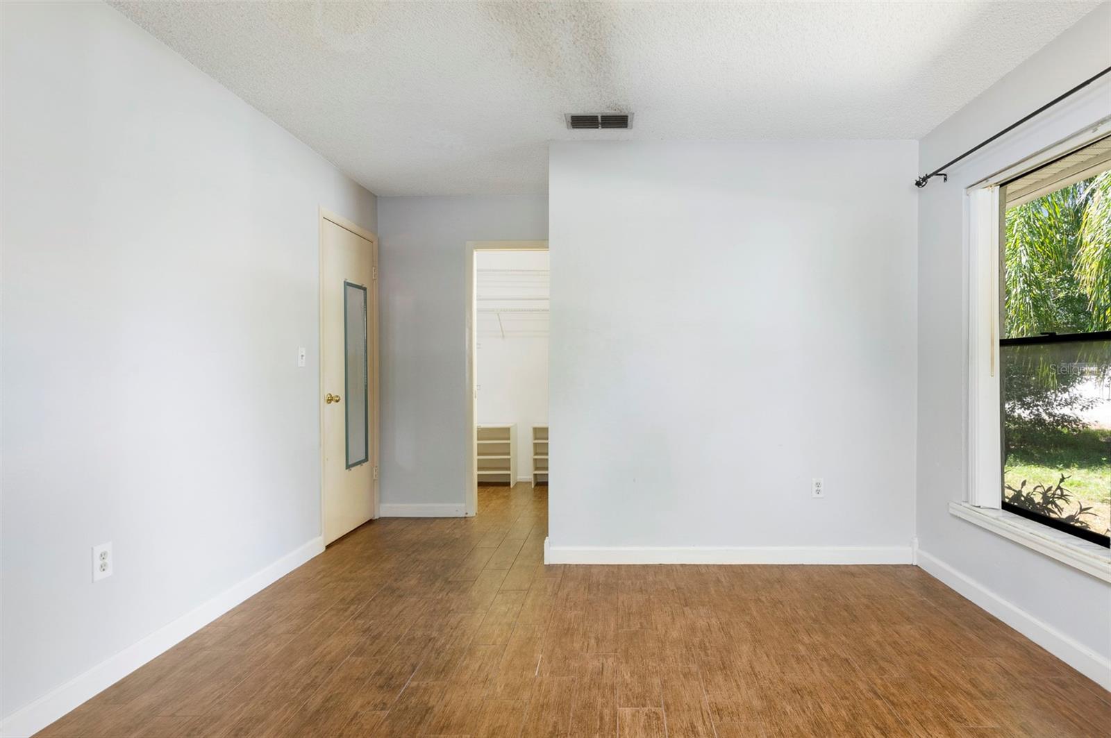 Image 12 of 22 For 13205 Woodward Drive