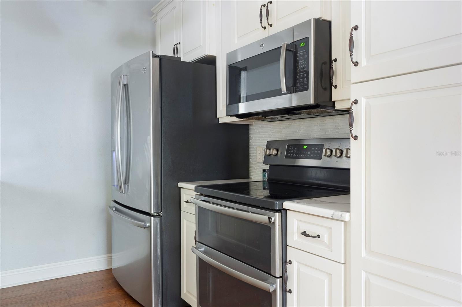 Image 9 of 22 For 13205 Woodward Drive