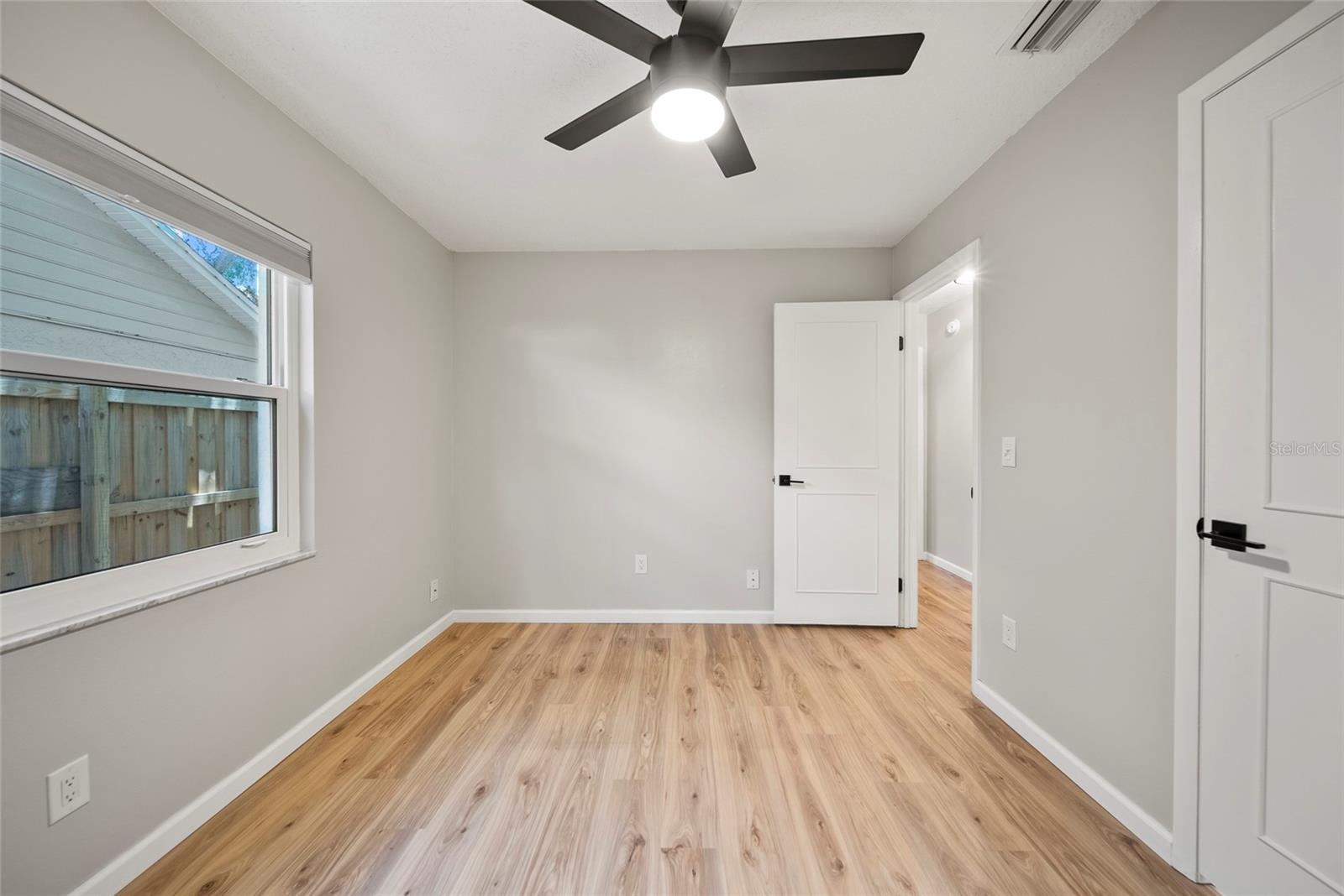 Image 21 of 38 For 4639 Cabbage Palm Drive