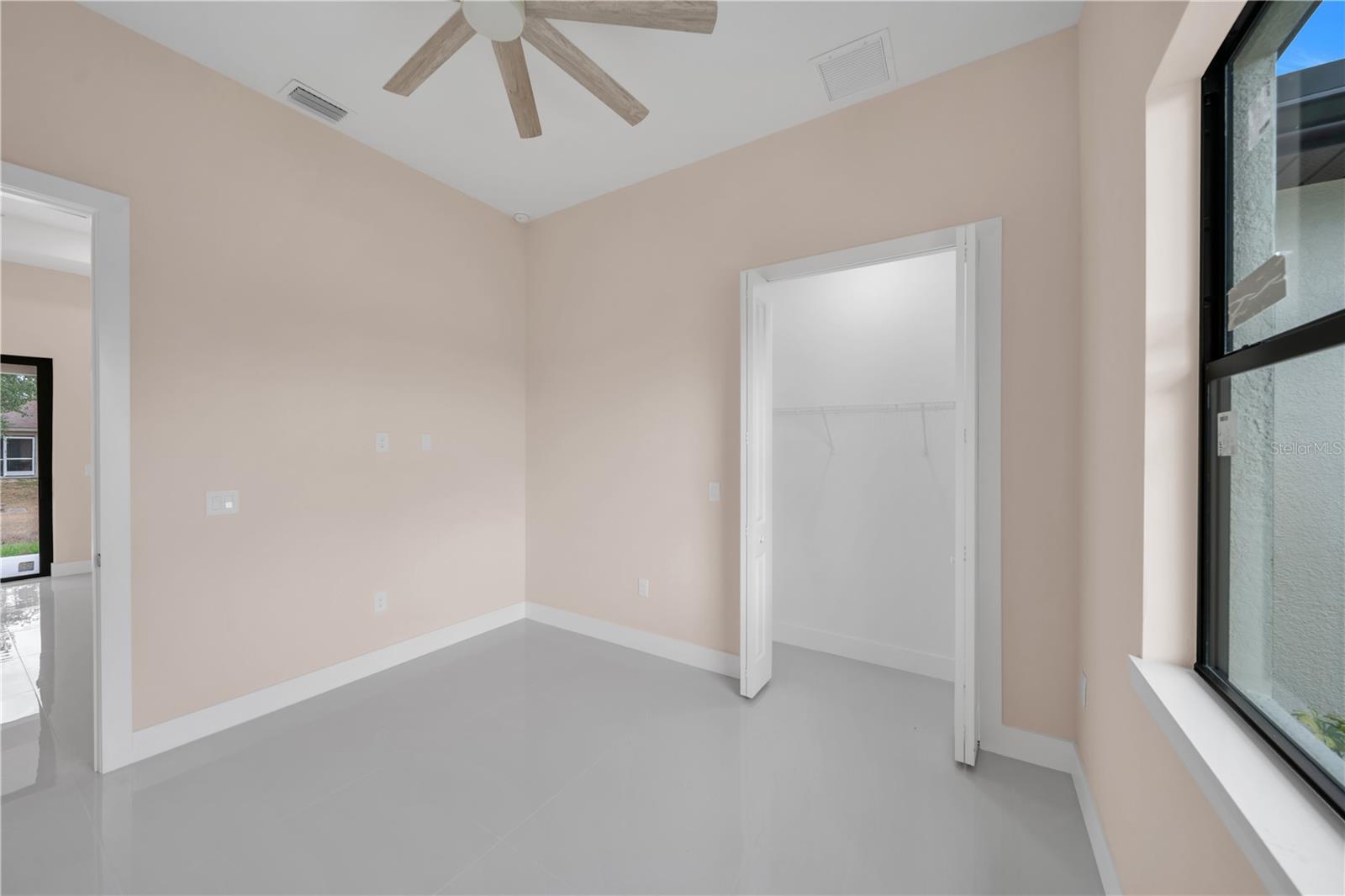 Image 16 of 28 For 2606 34th Street Sw