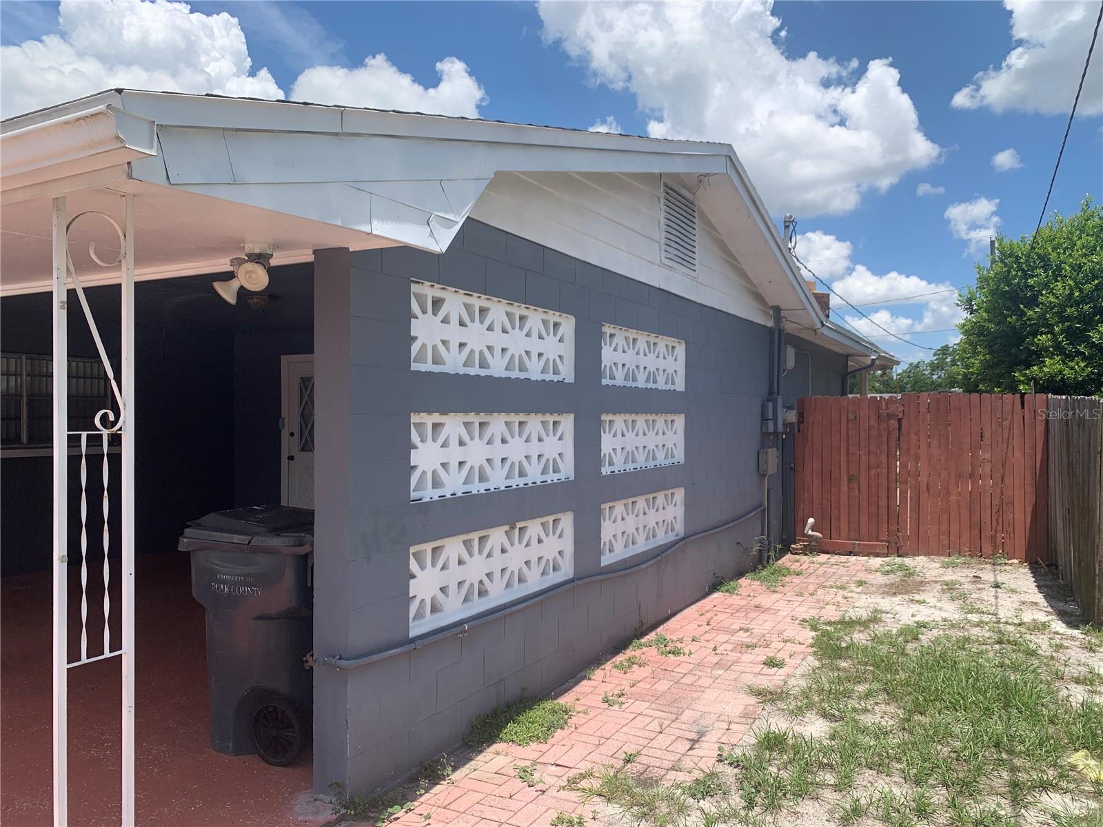 Image 6 of 9 For 119 Allen Avenue