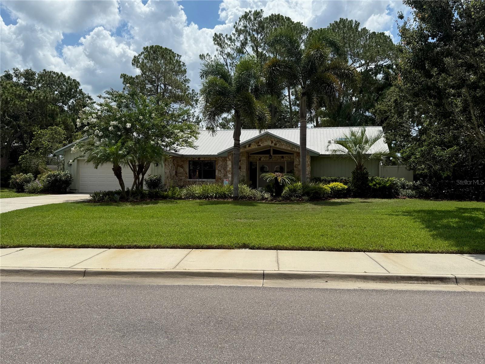 Image 2 of 49 For 2215 Toniwood Lane
