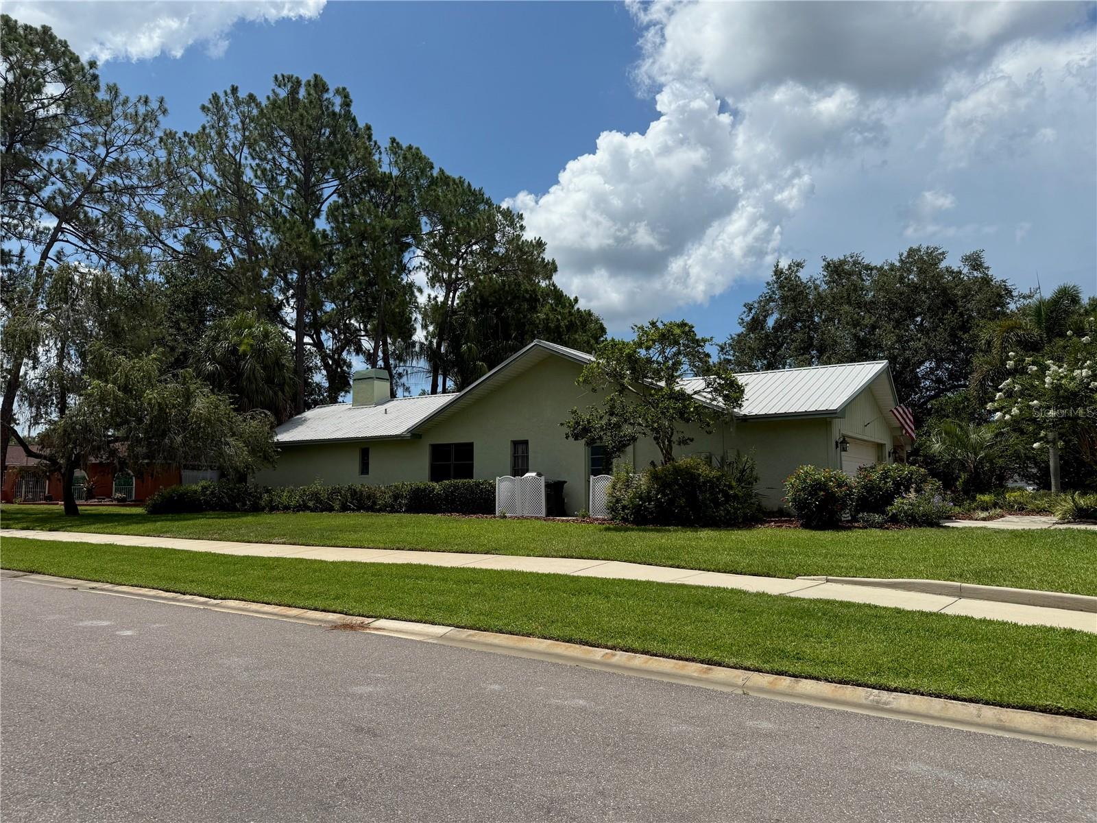 Image 4 of 49 For 2215 Toniwood Lane