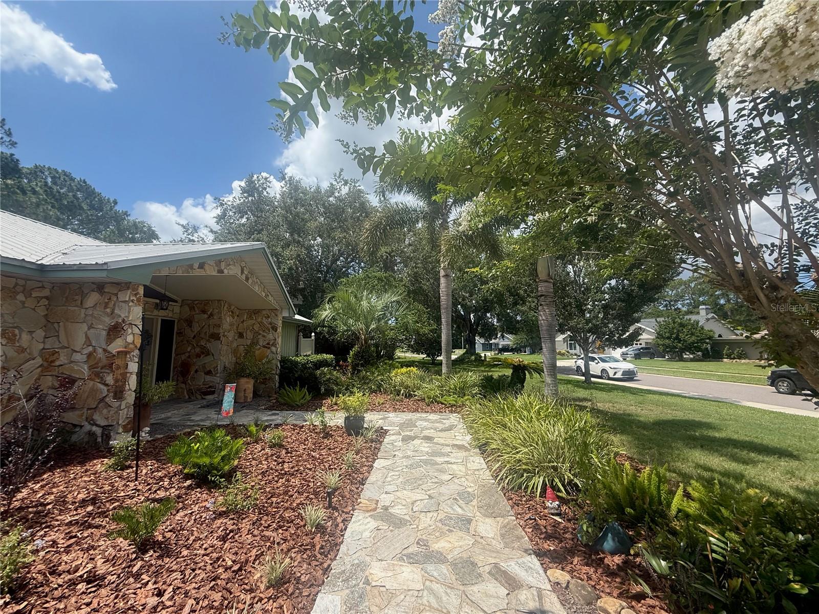 Image 5 of 49 For 2215 Toniwood Lane