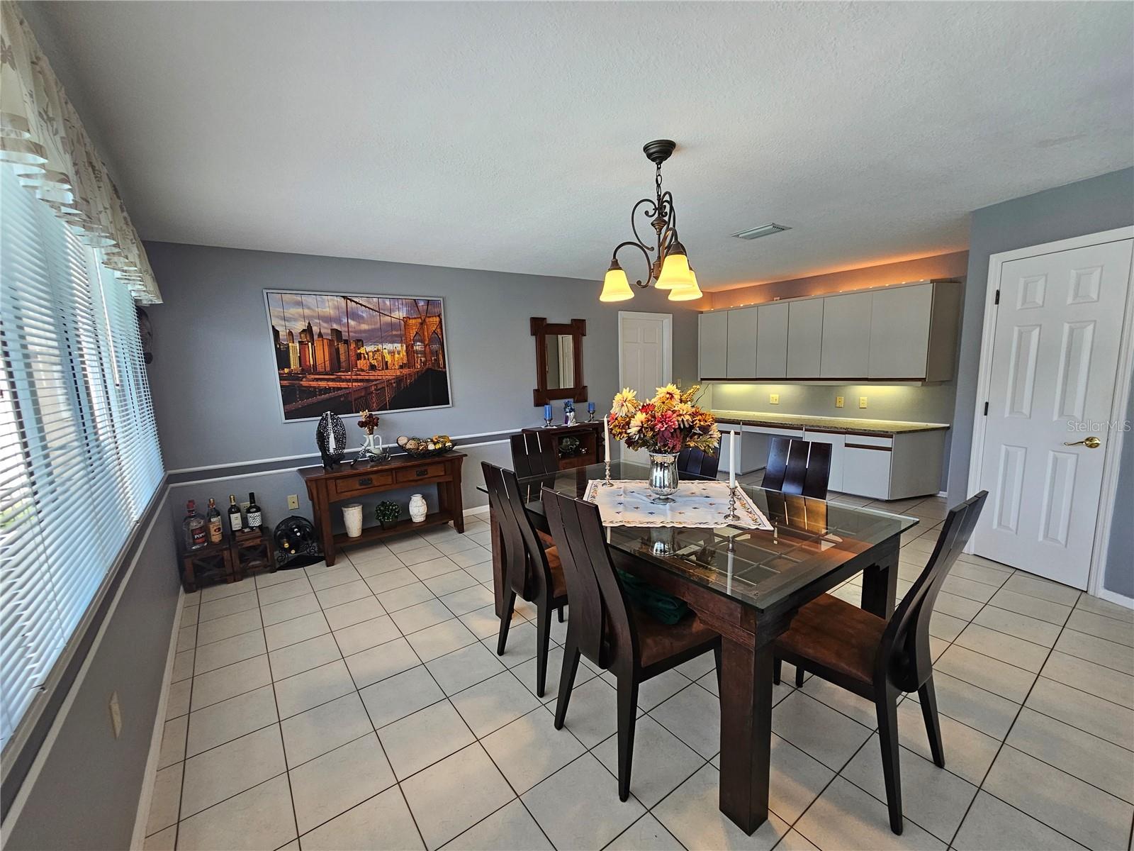 Image 10 of 45 For 2210 Bayou Drive
