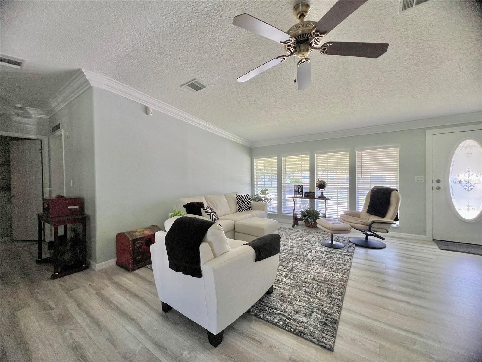 Image 21 of 100 For 1100 Belcher Road S 142