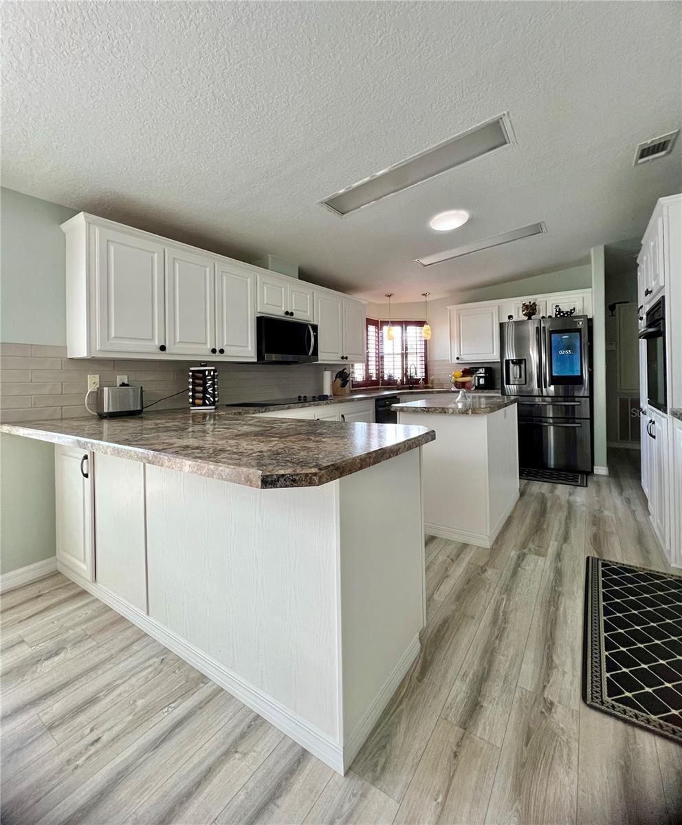 Image 43 of 100 For 1100 Belcher Road S 142