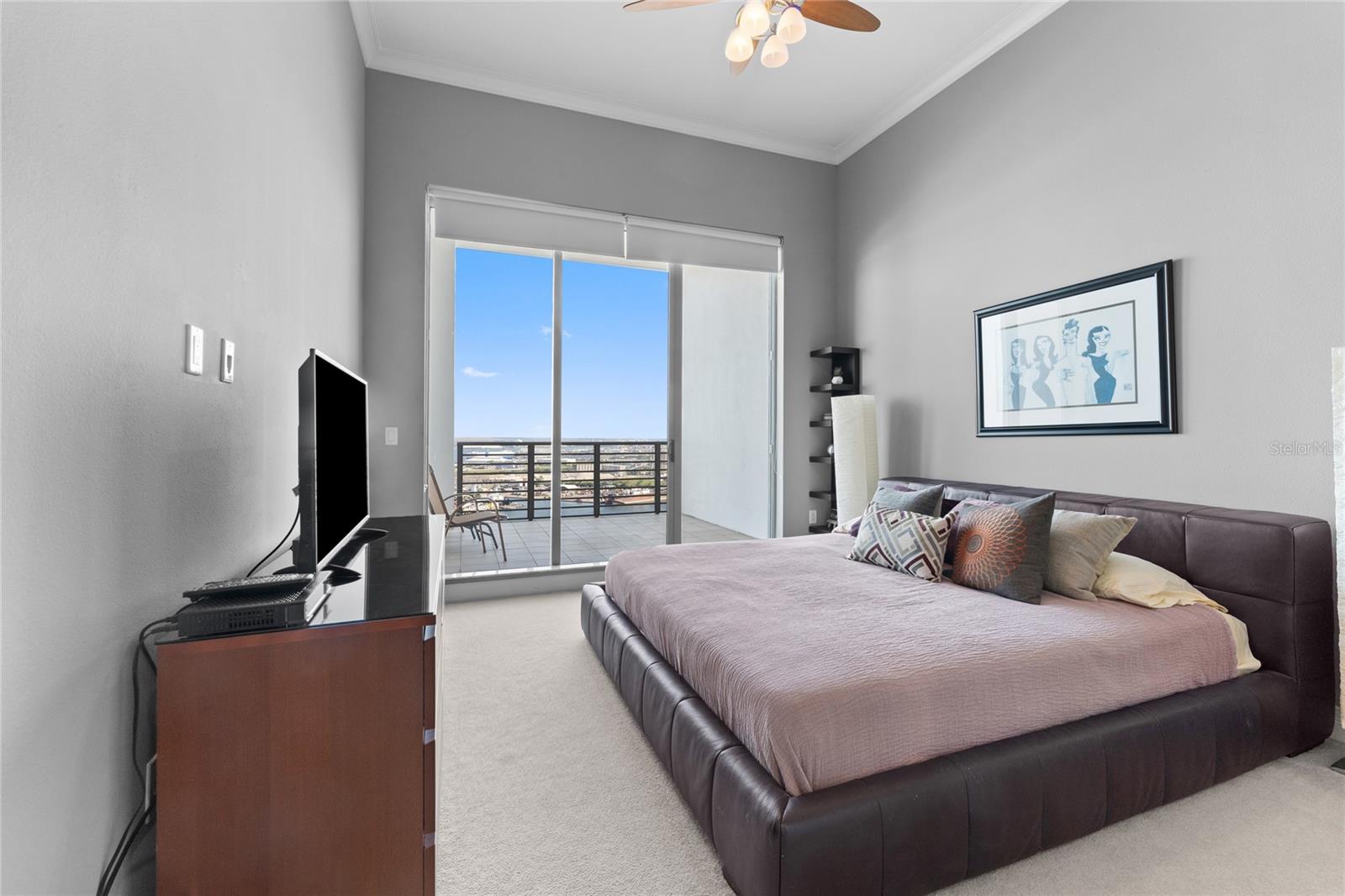 Image 22 of 49 For 1209 Cumberland Avenue 2703