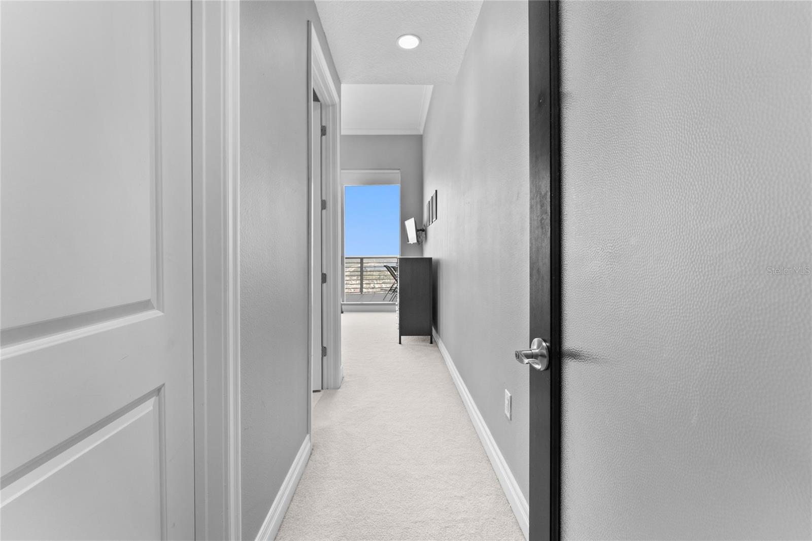 Image 27 of 49 For 1209 Cumberland Avenue 2703