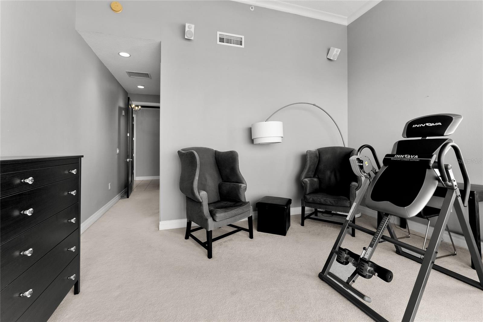 Image 30 of 49 For 1209 Cumberland Avenue 2703