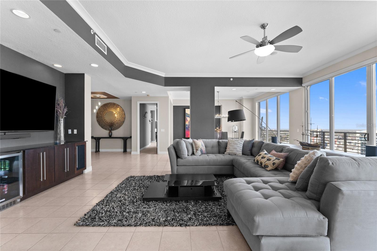 Image 6 of 49 For 1209 Cumberland Avenue 2703