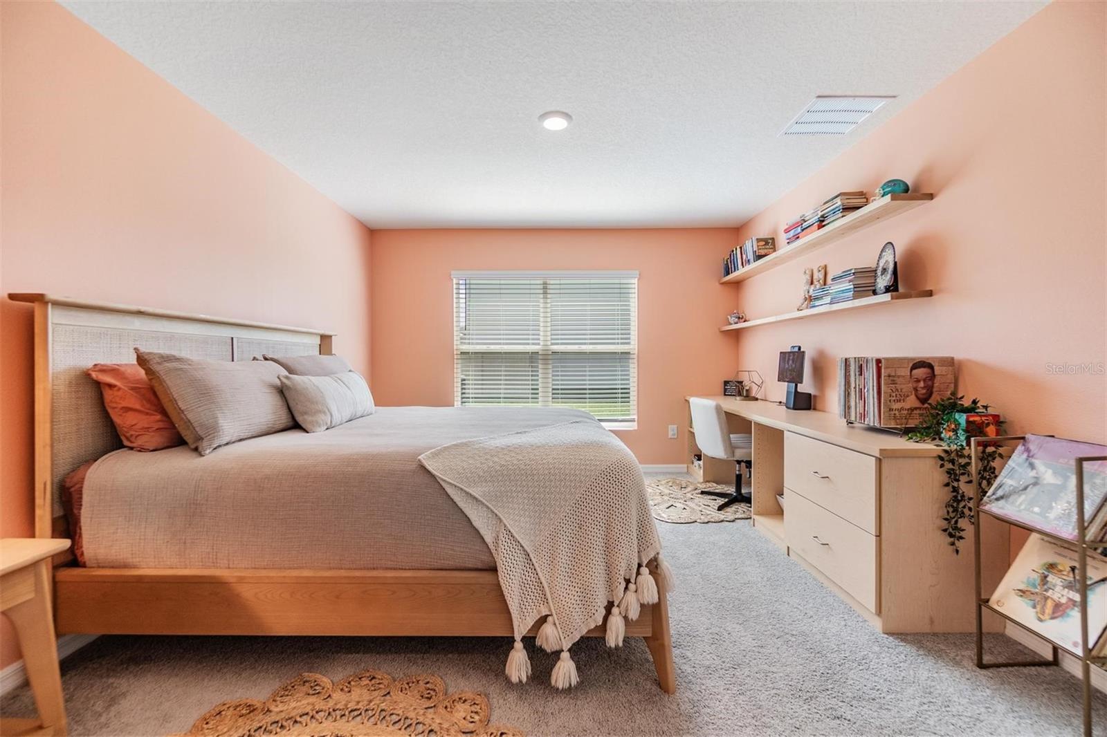 Image 20 of 45 For 13304 Mylion Way