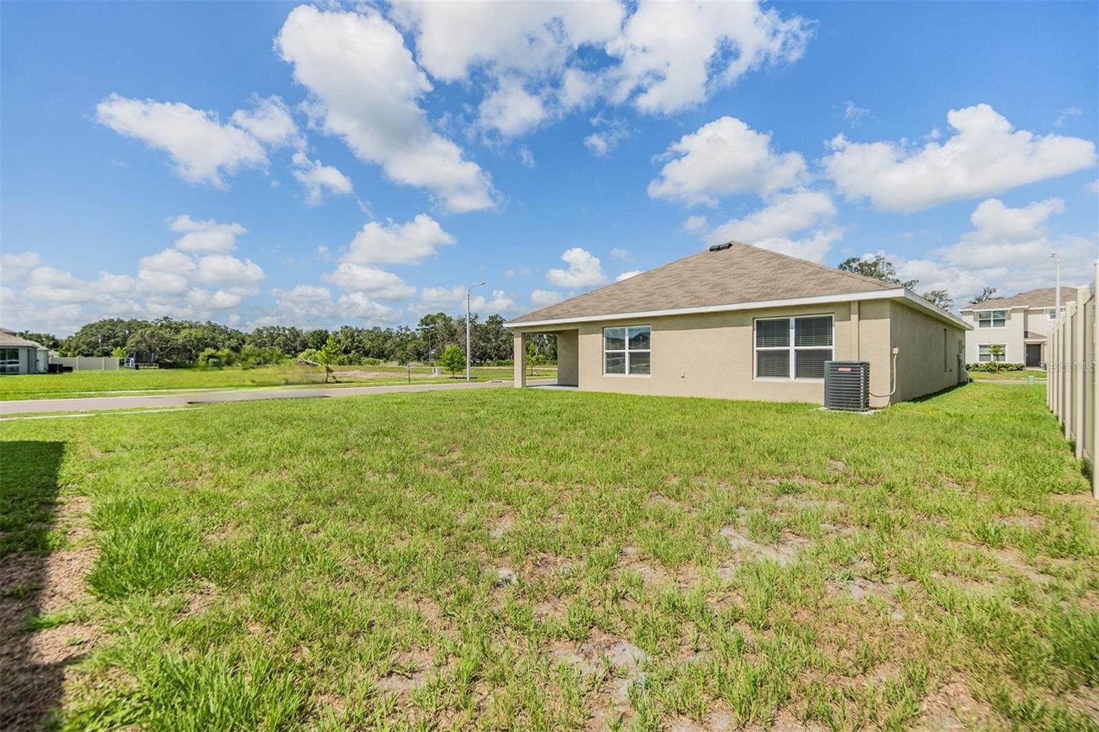 Image 38 of 45 For 13304 Mylion Way