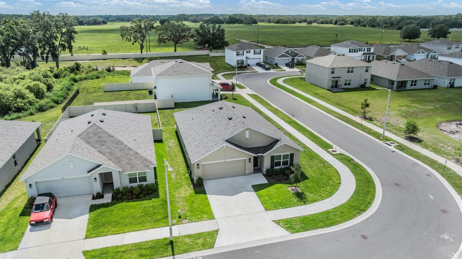 Image 41 of 45 For 13304 Mylion Way