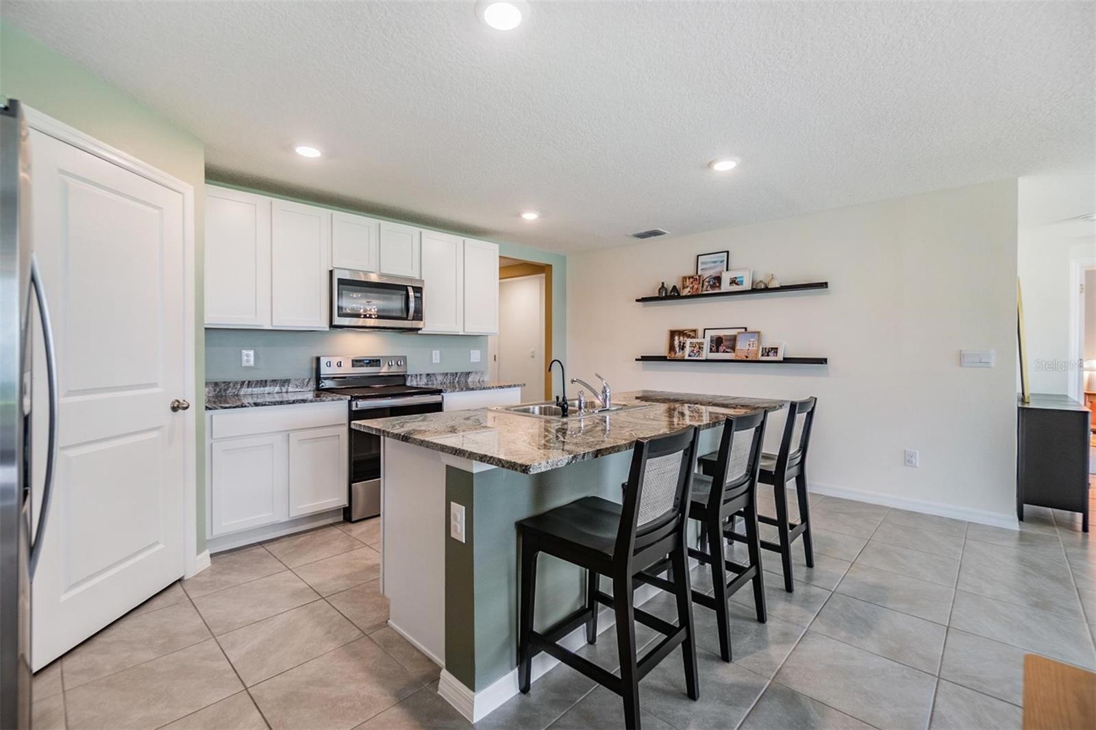 Image 6 of 45 For 13304 Mylion Way