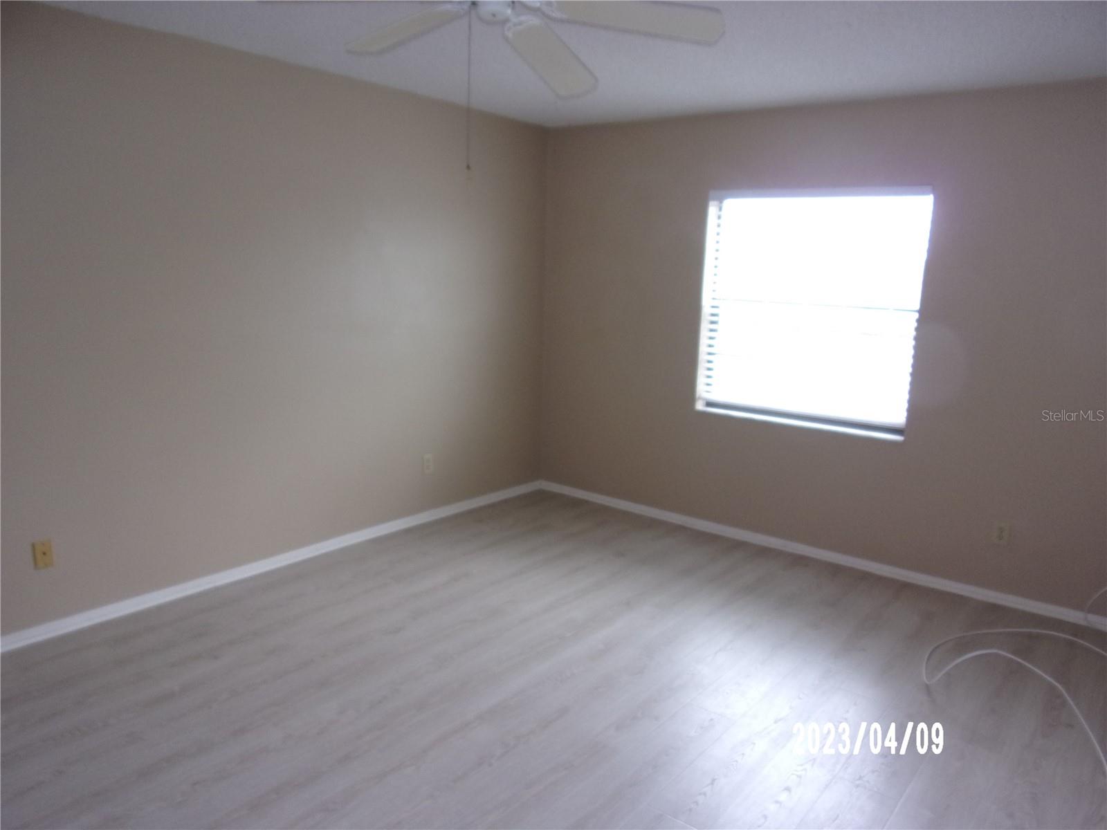 Image 12 of 25 For 18325 Gulf Boulevard 304