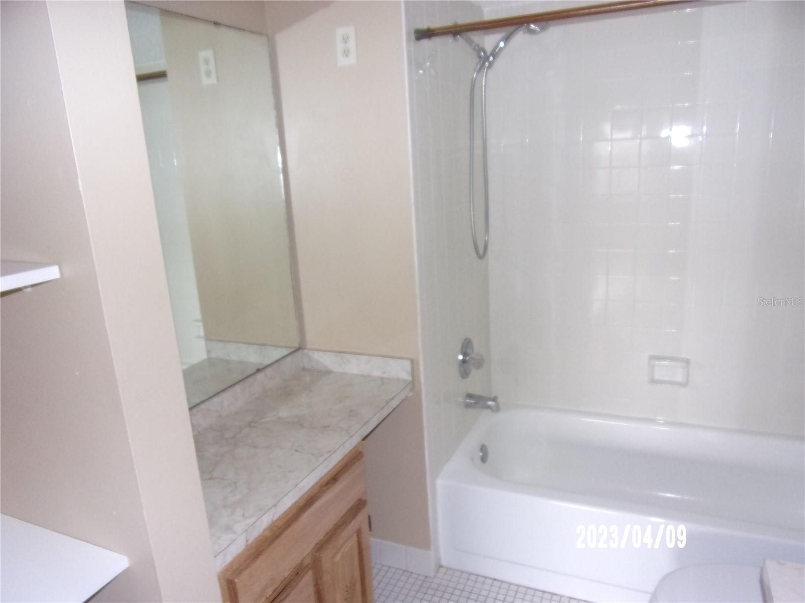 Image 13 of 25 For 18325 Gulf Boulevard 304