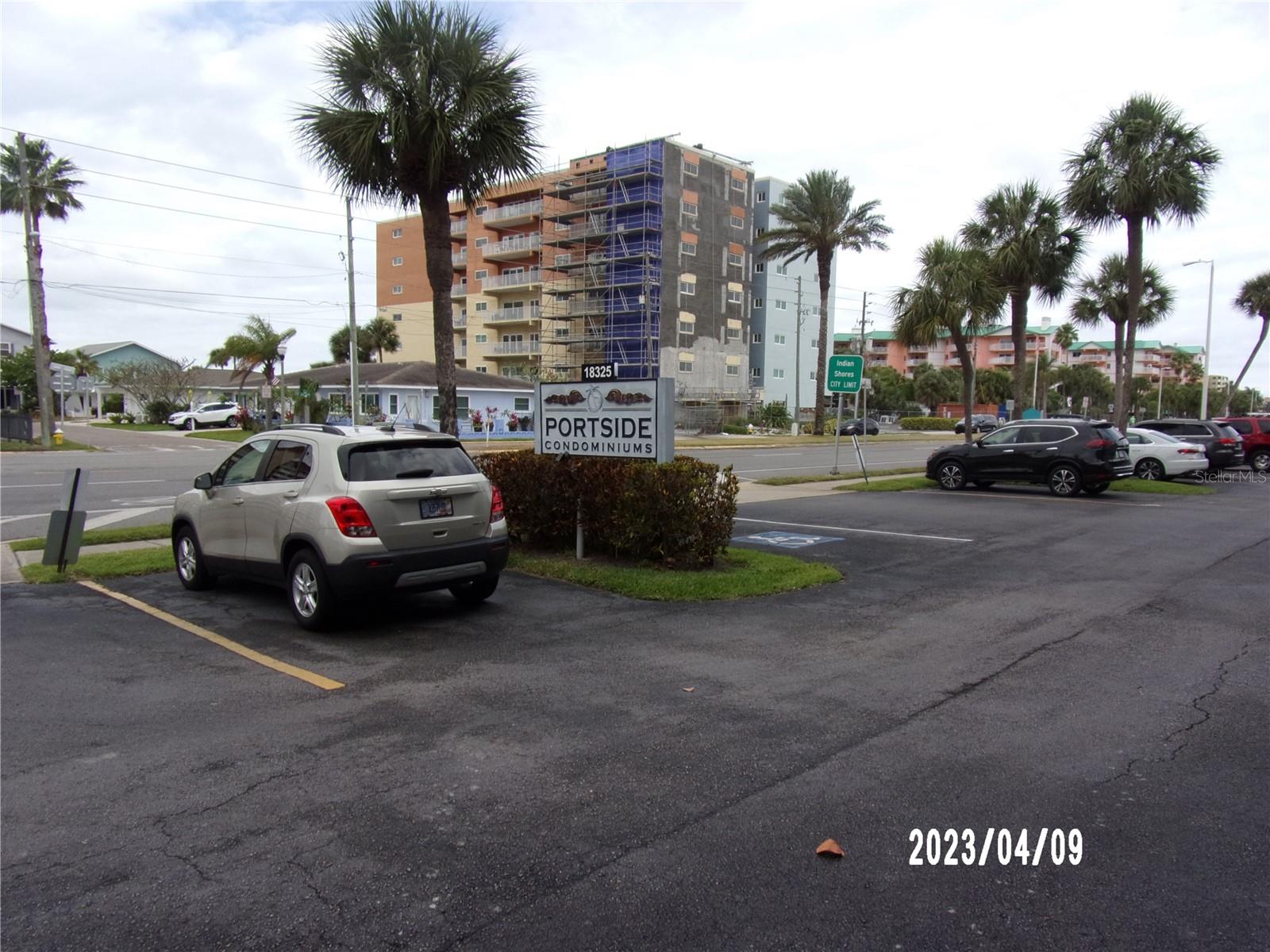 Image 17 of 25 For 18325 Gulf Boulevard 304