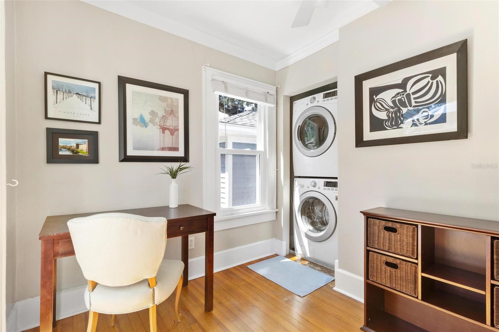 Image 15 of 31 For 304 21st Avenue N