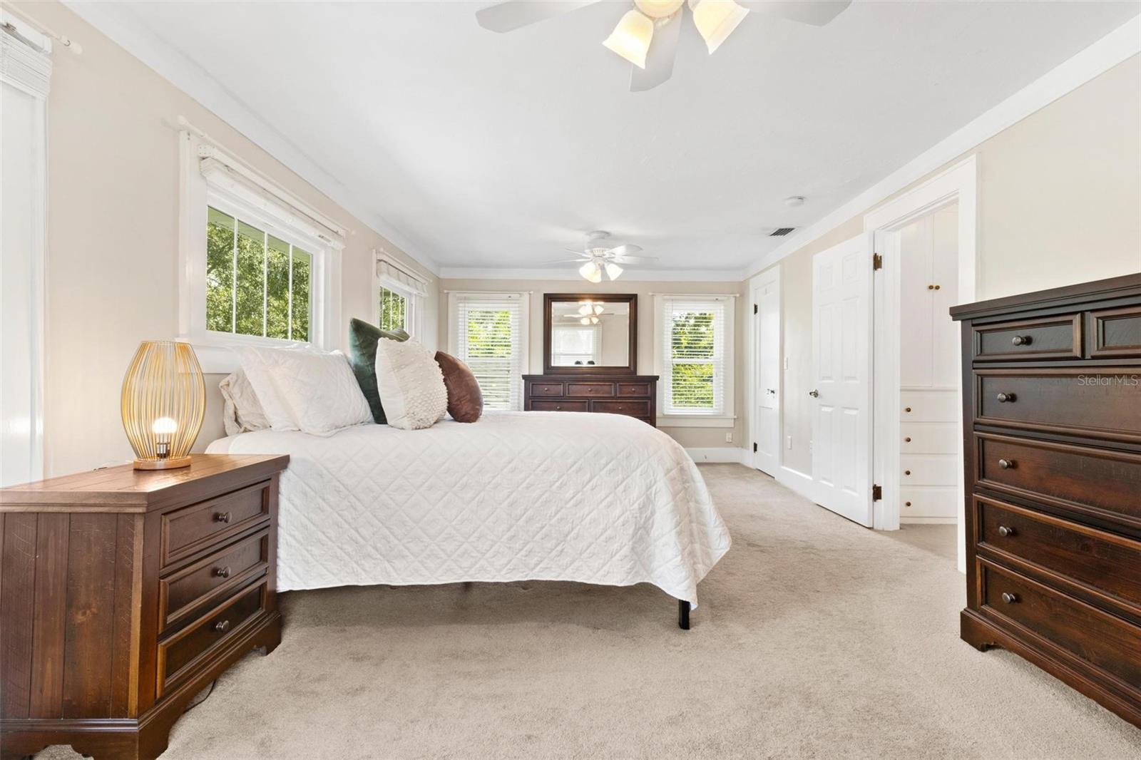 Image 18 of 31 For 304 21st Avenue N