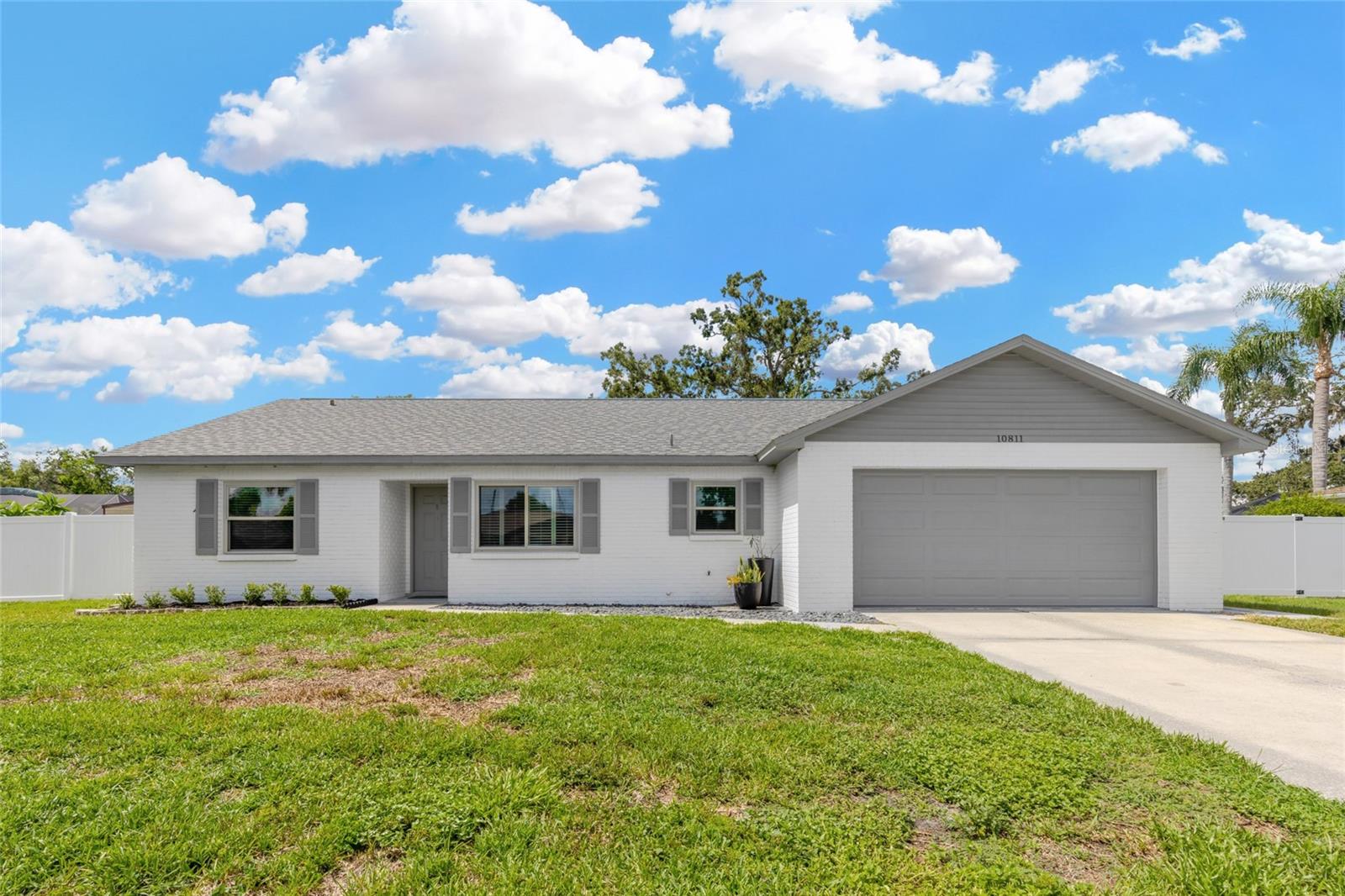 Image 27 of 27 For 10811 Providence Oaks Drive