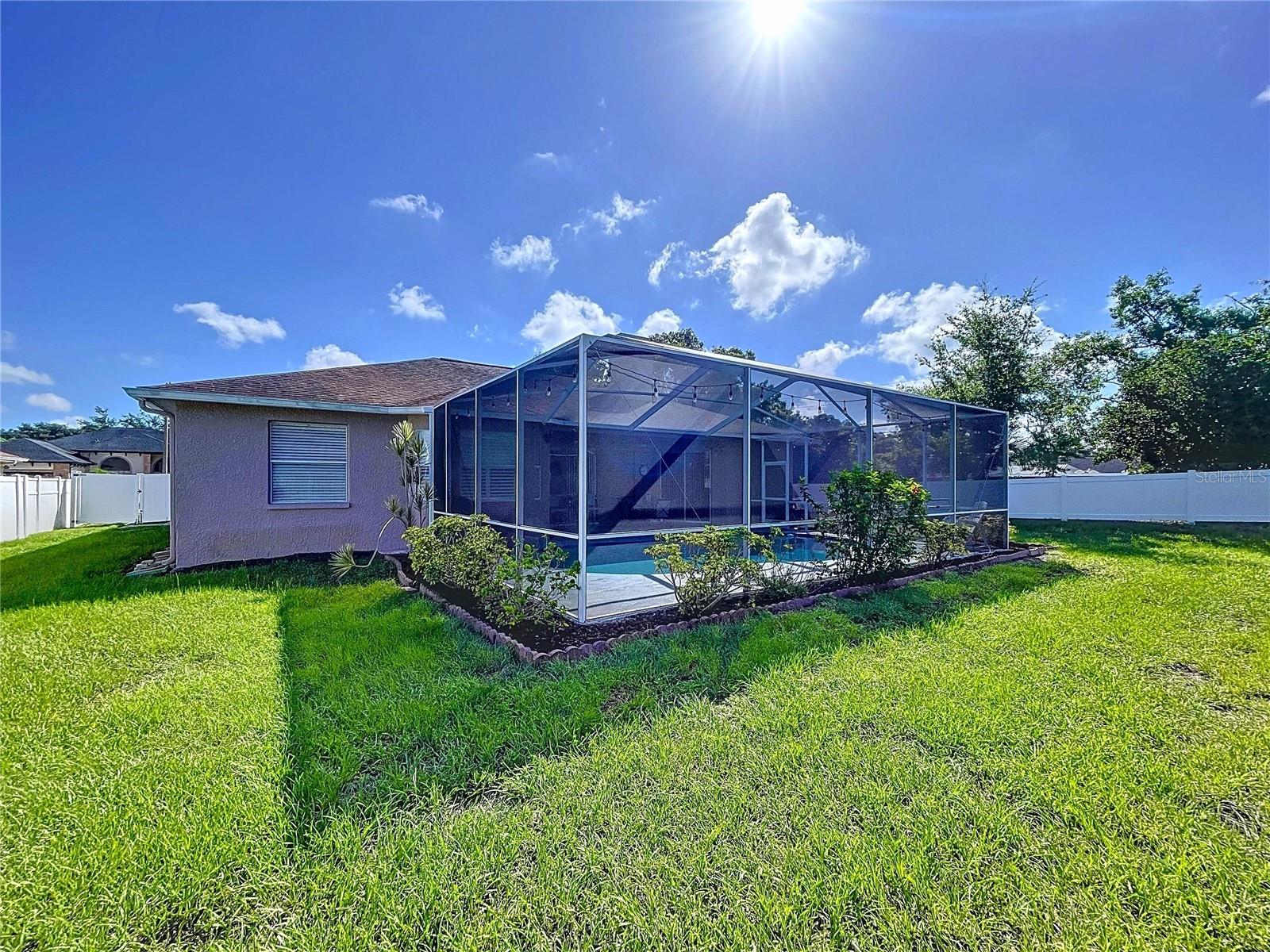 Image 4 of 40 For 22804 Willow Lakes Drive