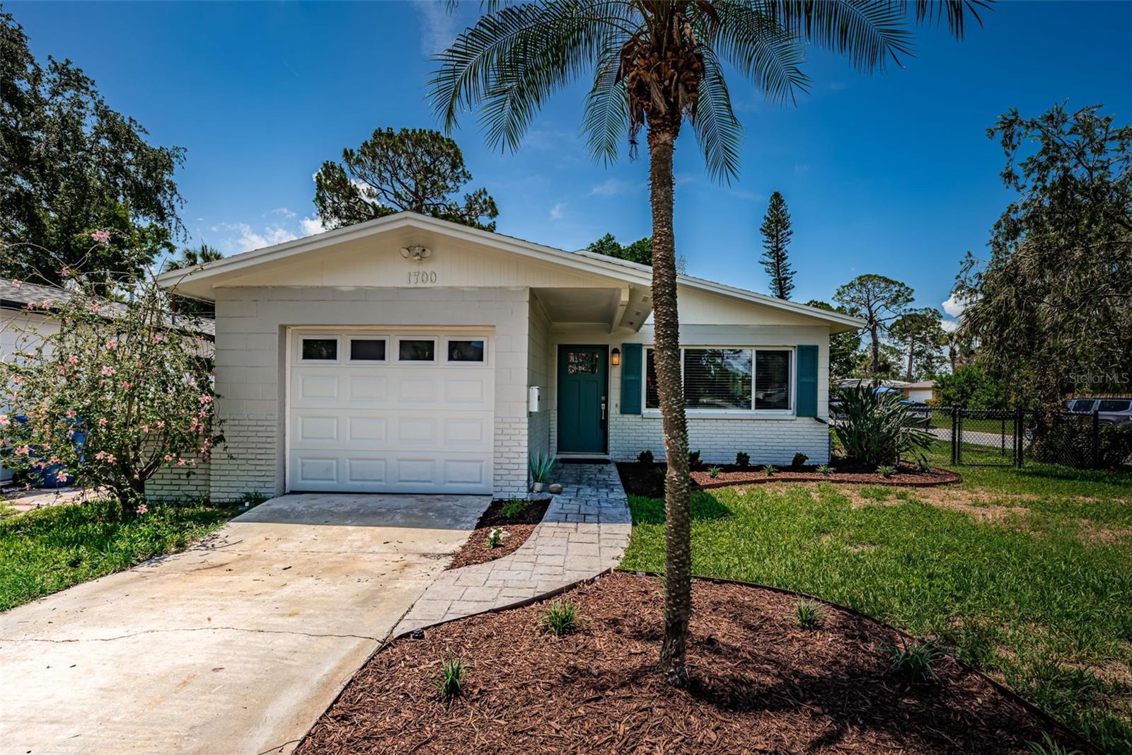 Details for 1700 Shore Acres Boulevard Ne, ST PETERSBURG, FL 33703