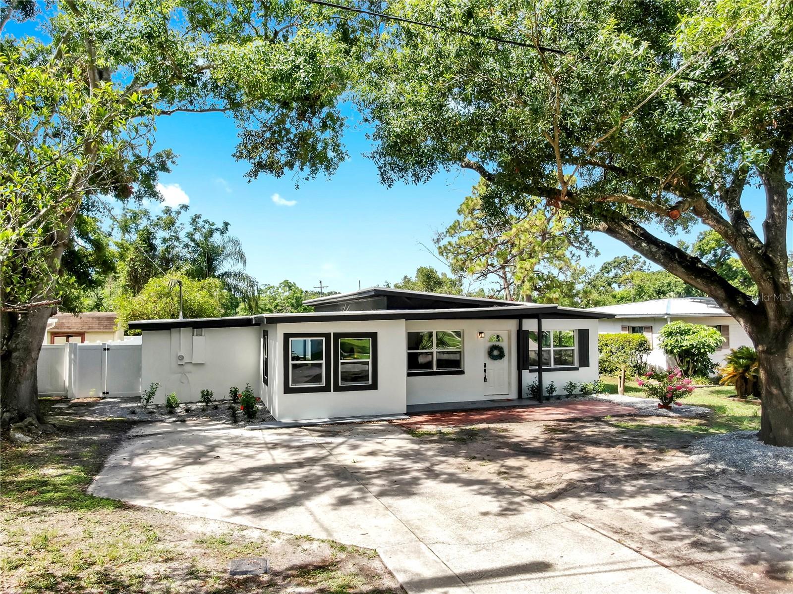 Image 2 of 45 For 4112 Lawn Avenue