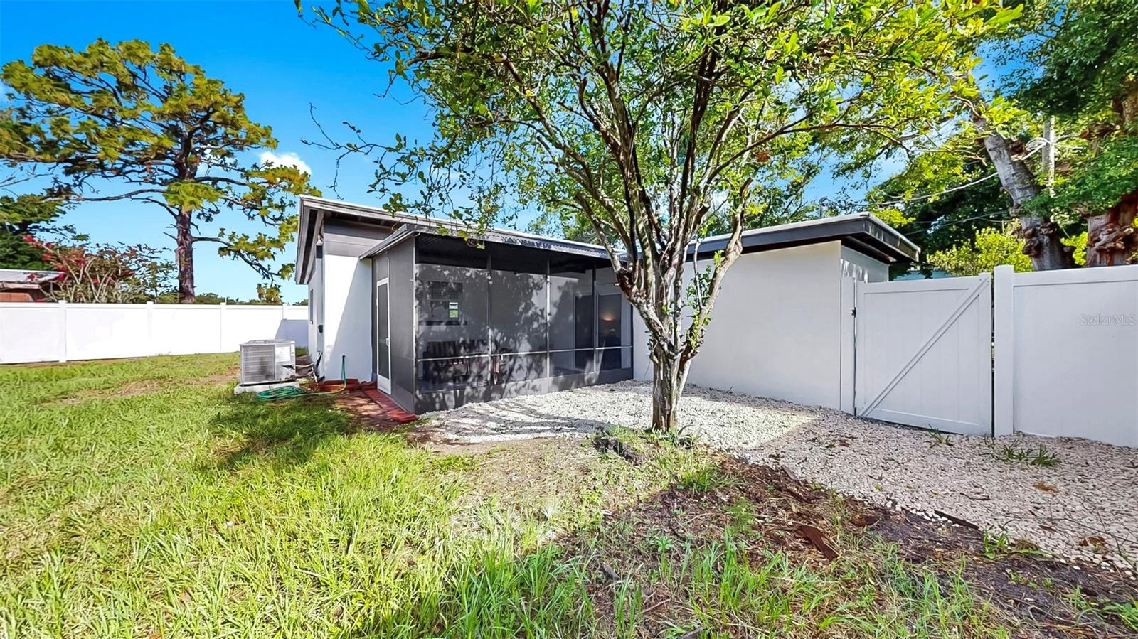 Image 42 of 45 For 4112 Lawn Avenue
