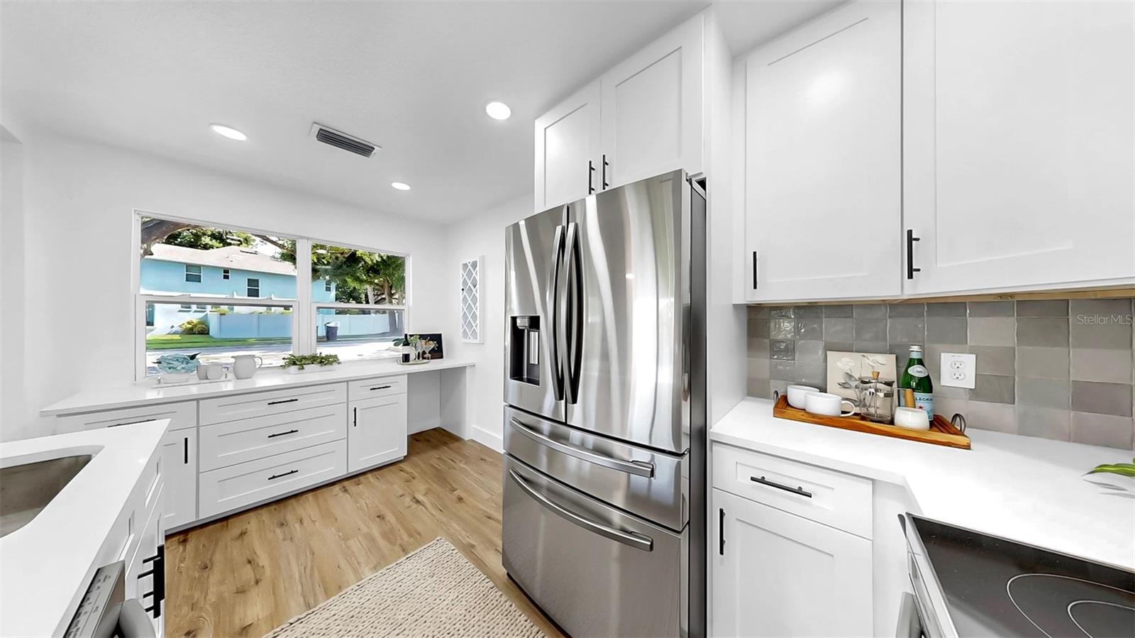 Image 7 of 45 For 4112 Lawn Avenue