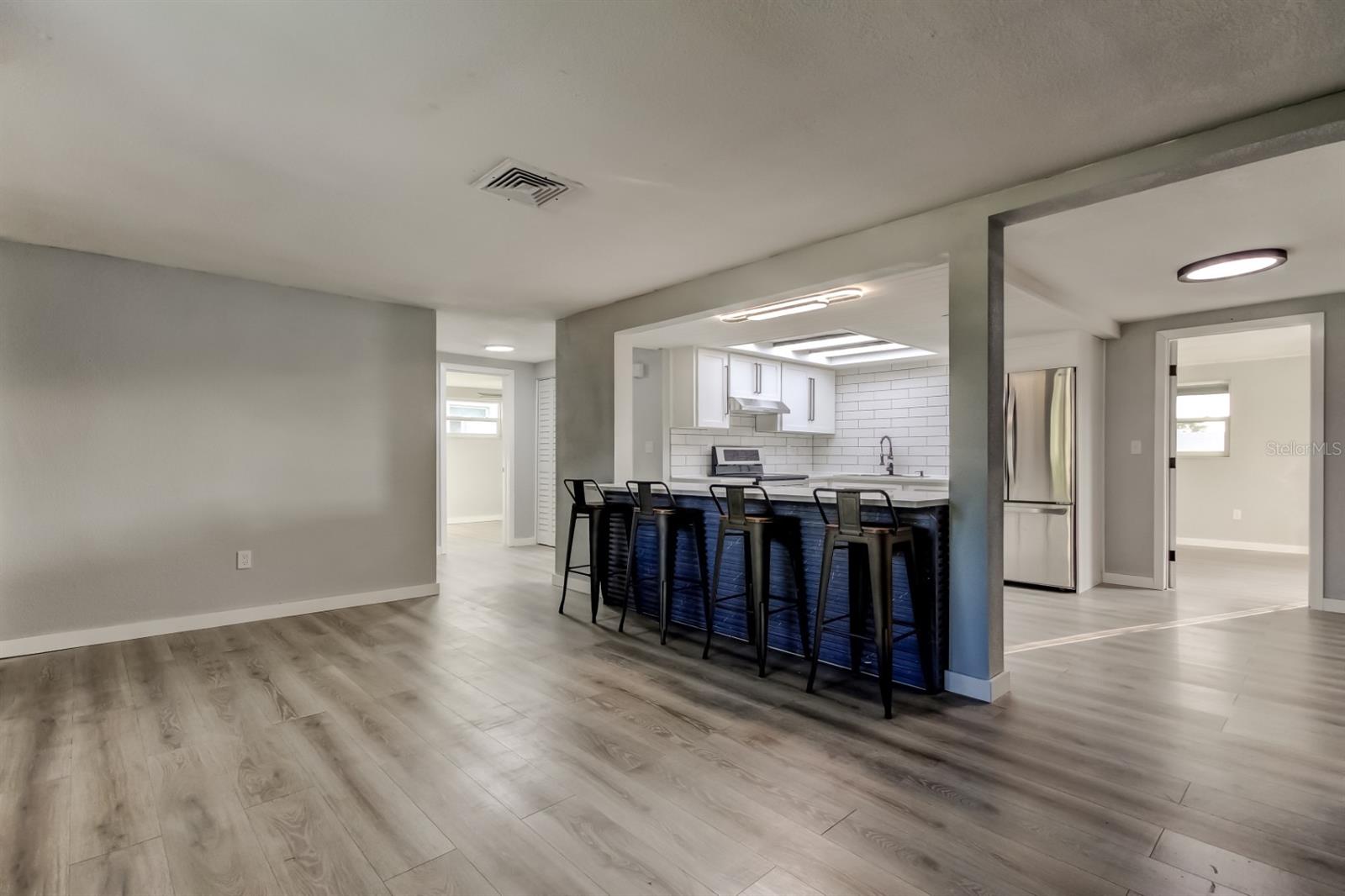 Image 14 of 62 For 7031 Magnolia Valley Drive